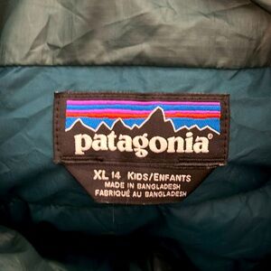 Patagonia Youth XL (14) Nano jacket.